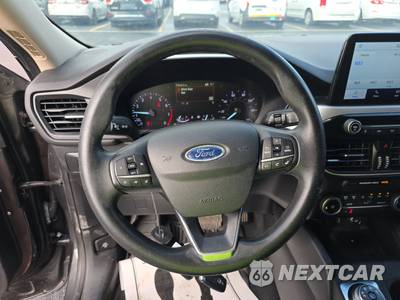 2020 Ford Escape SE - zdjęcie 10 z 21 - miniatura
