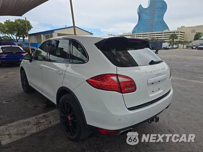 2014 Porsche Cayenne Platinum Ed. - zdjęcie 6 z 40 - miniatura