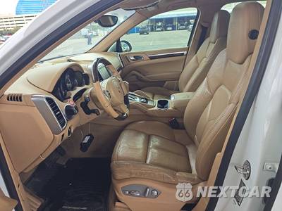 2014 Porsche Cayenne Platinum Ed. - zdjęcie 7 z 40 - miniatura
