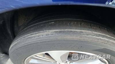 2016 Subaru Legacy 2.5i Limited - zdjęcie 19 z 35 - miniatura