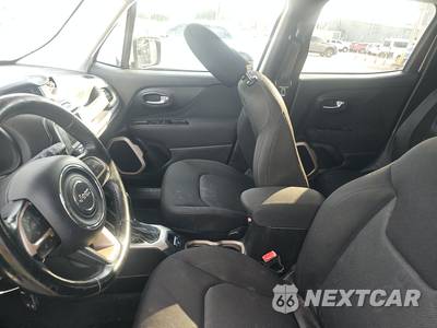 2017 Jeep Renegade Latitude - zdjęcie 7 z 26 - miniatura
