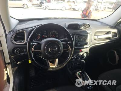 2017 Jeep Renegade Latitude - zdjęcie 10 z 26 - miniatura