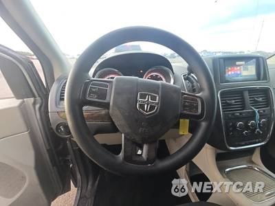 2015 Dodge Grand Caravan SXT 121.2" WB - zdjęcie 10 z 29 - miniatura