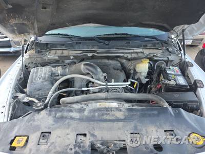 2017 Ram 1500 Express Crew Cab Short Bed - zdjęcie 15 z 33 - miniatura