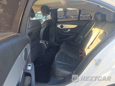 2016 Mercedes-Benz C 300 - zdjęcie 13 z 33 - miniatura