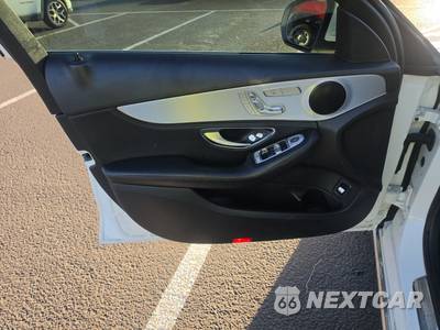 2016 Mercedes-Benz C 300 - zdjęcie 9 z 33 - miniatura