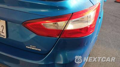 2012 Ford Focus SE Sedan - zdjęcie 28 z 57 - miniatura