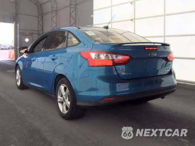 2012 Ford Focus SE Sedan - zdjęcie 6 z 57 - miniatura