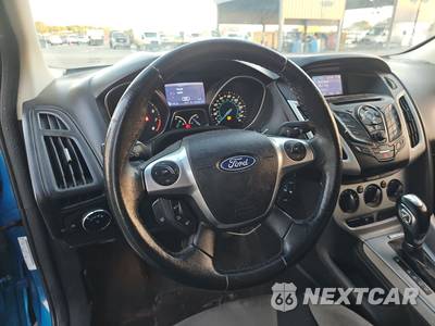 2012 Ford Focus SE Sedan - zdjęcie 10 z 57 - miniatura