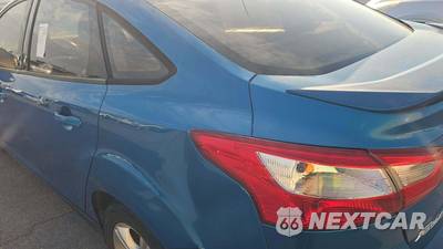2012 Ford Focus SE Sedan - zdjęcie 42 z 57 - miniatura