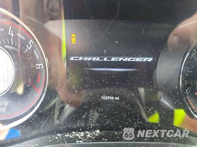 2019 Dodge Challenger SXT - zdjęcie 12 z 31 - miniatura