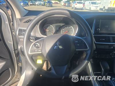 2018 Mitsubishi Eclipse Cross ES - zdjęcie 10 z 33 - miniatura