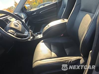 2016 Toyota Highlander Limited Platinum - zdjęcie 13 z 23 - miniatura