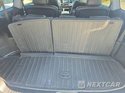 2016 Toyota Highlander Limited Platinum - zdjęcie 20 z 23 - miniatura