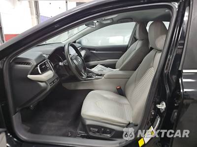 2023 Toyota Camry SE - zdjęcie 7 z 55 - miniatura