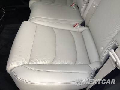 2025 Genesis GV70 2.5T - zdjęcie 21 z 31 - miniatura