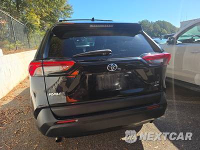 2021 Toyota RAV4 LE - zdjęcie 5 z 28 - miniatura