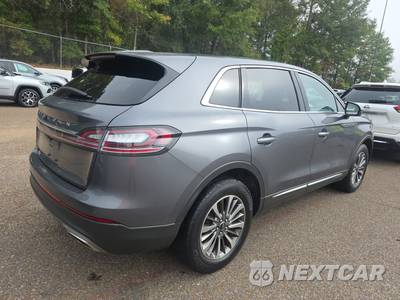 2021 Lincoln Nautilus Reserve - zdjęcie 4 z 26 - miniatura