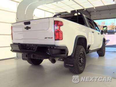 2024 Chevrolet Silverado 2500HD ZR2 Crew Cab Medium Bed - zdjęcie 5 z 38 - miniatura