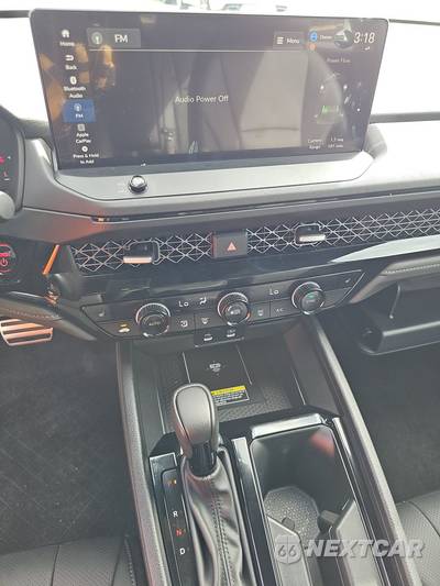 2025 Honda Accord Hybrid Sport-L - zdjęcie 11 z 25 - miniatura