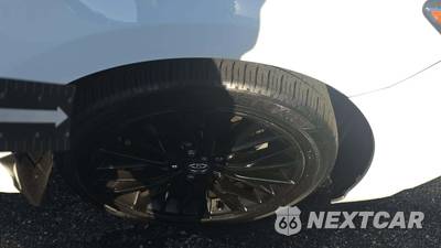 2020 Toyota Camry SE Nightshade - zdjęcie 33 z 38 - miniatura