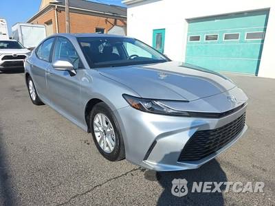 2025 Toyota Camry LE - zdjęcie 3 z 21 - miniatura