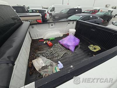 2012 Chevrolet Silverado 1500 LTZ Crew Cab Short Bed 1LZ - zdjęcie 16 z 55 - miniatura