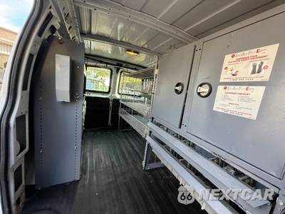 2011 Chevrolet Express 2500 Cargo Van 1WT 135.0" WB - zdjęcie 5 z 18 - miniatura