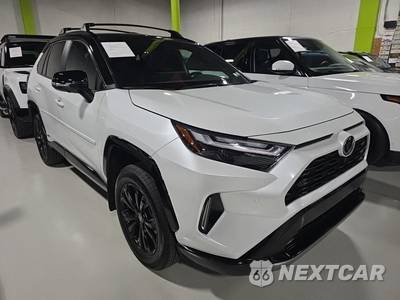 2025 Toyota RAV4 Hybrid XSE - zdjęcie 3 z 23 - miniatura