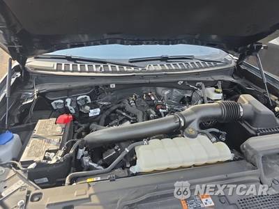 2025 Ford Expedition Platinum - zdjęcie 19 z 22 - miniatura