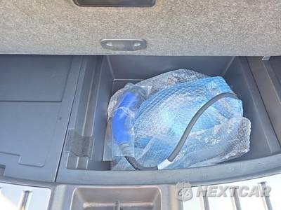 2025 Lexus NX 450h+ F SPORT Handling - zdjęcie 7 z 24 - miniatura