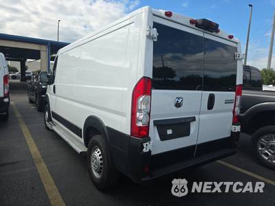 2025 Ram ProMaster 2500 Cargo Van Tradesman w/Passenger Seat Low Roof 136.0" WB - zdjęcie 6 z 20 - miniatura