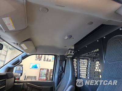 2025 GMC Savana 2500 Cargo Van 1WT 135.0" WB - zdjęcie 17 z 23 - miniatura