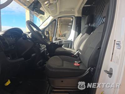 2025 Ram ProMaster 2500 Cargo Van Tradesman w/Passenger Seat Low Roof 136.0" WB - zdjęcie 7 z 45 - miniatura
