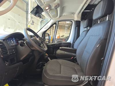 2025 Ram ProMaster 2500 Cargo Van Tradesman w/Passenger Seat Low Roof 136.0" WB - zdjęcie 7 z 31 - miniatura