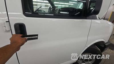 2025 GMC Savana 2500 Cargo Van 1WT 135.0" WB - zdjęcie 23 z 28 - miniatura