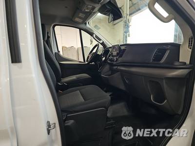 2025 Ford Transit 250 Cargo Van Low Roof 130.0" WB - zdjęcie 8 z 28 - miniatura