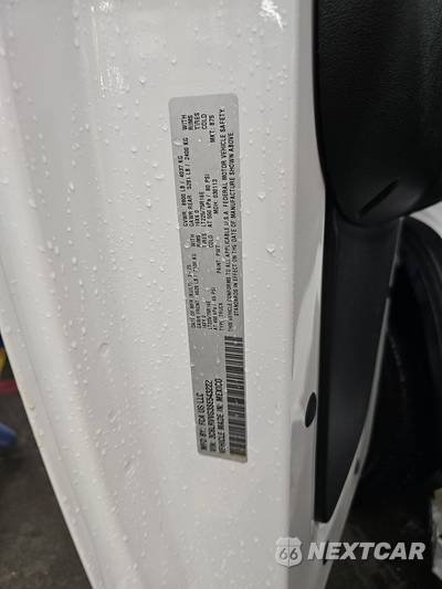 2025 Ram ProMaster 2500 Cargo Van Tradesman w/Passenger Seat Low Roof 136.0" WB - zdjęcie 13 z 29 - miniatura