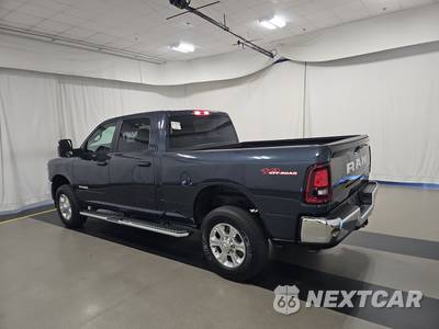 2026 Ram 2500 Big Horn Crew Cab Medium Bed - zdjęcie 6 z 24 - miniatura