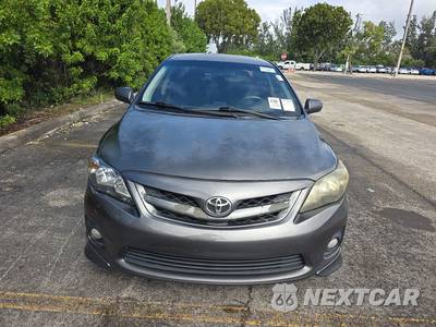 2013 Toyota Corolla S - zdjęcie 2 z 18 - miniatura