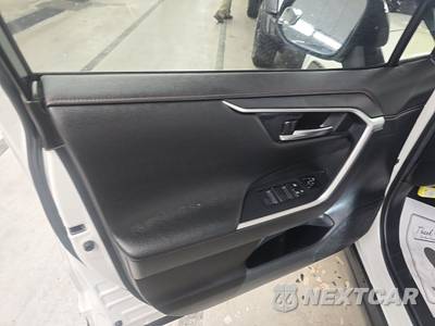 2022 Toyota RAV4 Prime XSE - zdjęcie 15 z 25 - miniatura