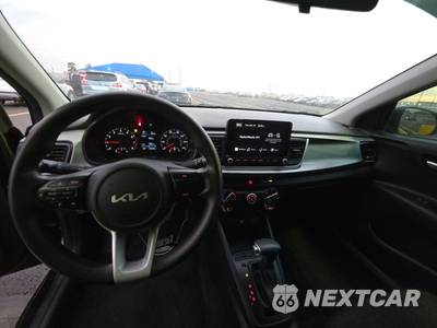 2022 Kia Rio LX Sedan - zdjęcie 11 z 26 - miniatura