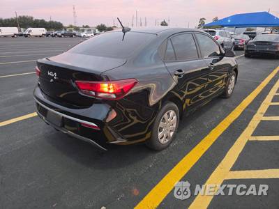 2022 Kia Rio LX Sedan - zdjęcie 4 z 26 - miniatura