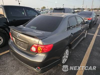 2010 Toyota Corolla S - zdjęcie 4 z 31 - miniatura