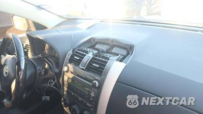 2010 Toyota Corolla S - zdjęcie 18 z 31 - miniatura