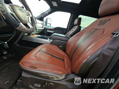 2019 Ford Super Duty F-350 King Ranch Crew Cab Long Bed DRW - zdjęcie 7 z 31 - miniatura