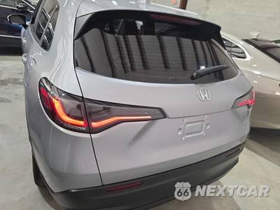 2025 Honda HR-V LX - zdjęcie 5 z 18 - miniatura
