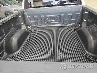 2023 Chevrolet Silverado 1500 WT Crew Cab Short Bed 1WT - zdjęcie 13 z 18 - miniatura