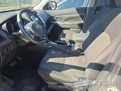 2020 Mitsubishi Outlander Sport SE - zdjęcie 7 z 20 - miniatura