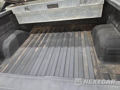 2022 GMC Sierra 1500 Limited SLT Crew Cab Short Bed 4SA - zdjęcie 13 z 18 - miniatura